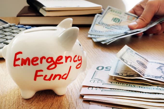 Pros-and-Cons-of-Having-an-Emergency-Fund